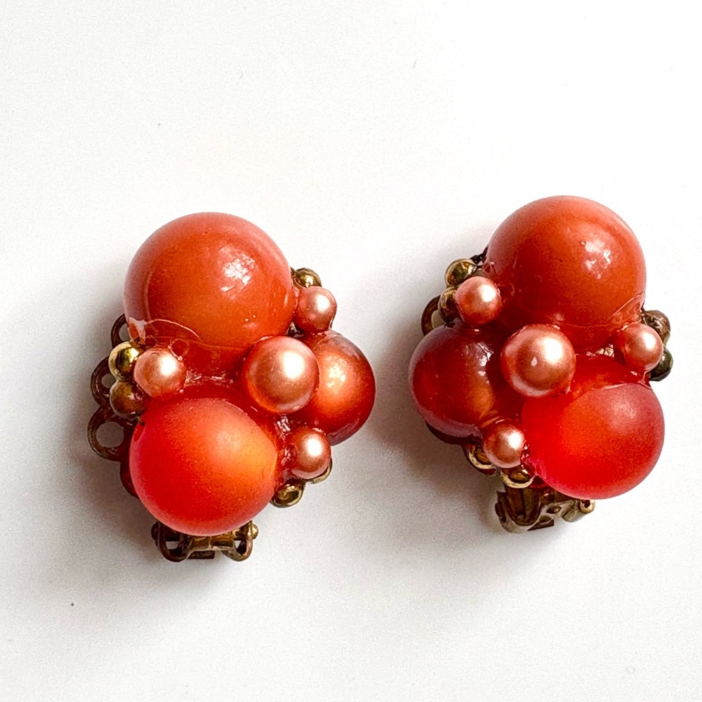 Vintage Orange Cluster Clip-On Earrings